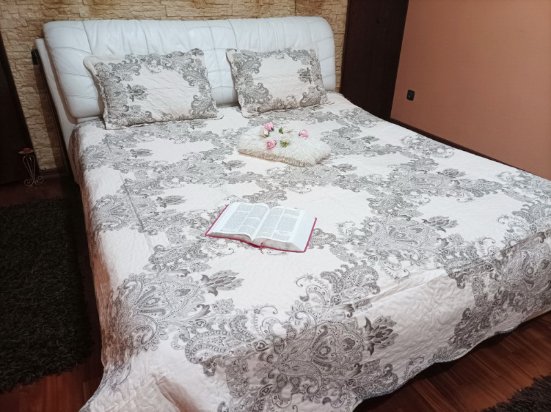 Cuvertura moderna de pat matrimonial din bumbac pentru pat dublu, 2 persoane, cu 3 piese - Iosefina