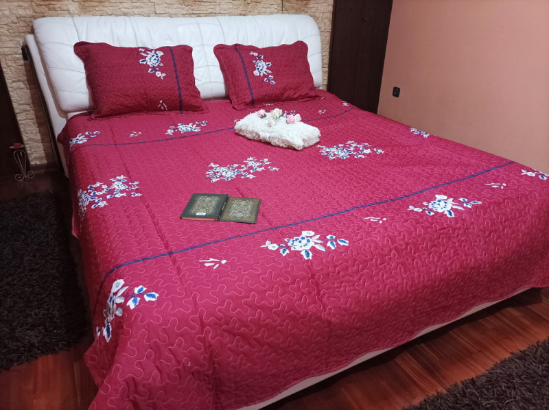 Cuvertura moderna de pat matrimonial din bumbac pentru pat dublu, 2 persoane, cu 3 piese - Inna